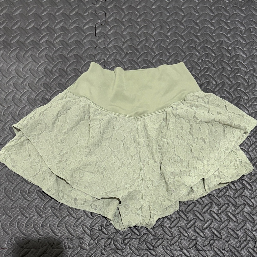 Aerie Lace Skorts in Soft Green